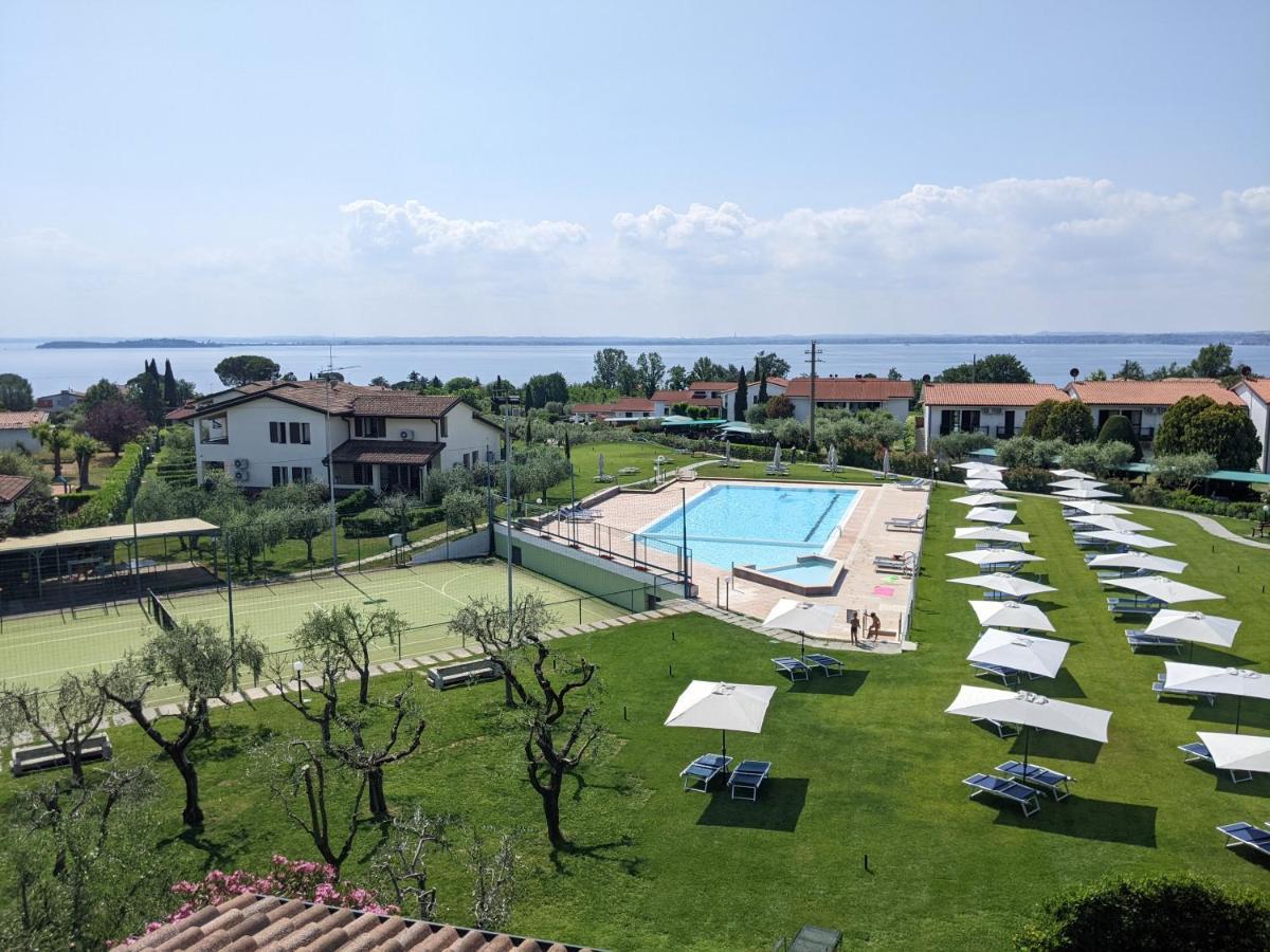 Primera Moniga del Garda